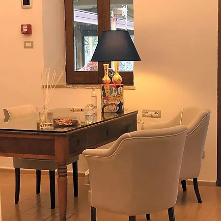 לינה וארוחת בוקר Giardini Calce - Luxury 4*